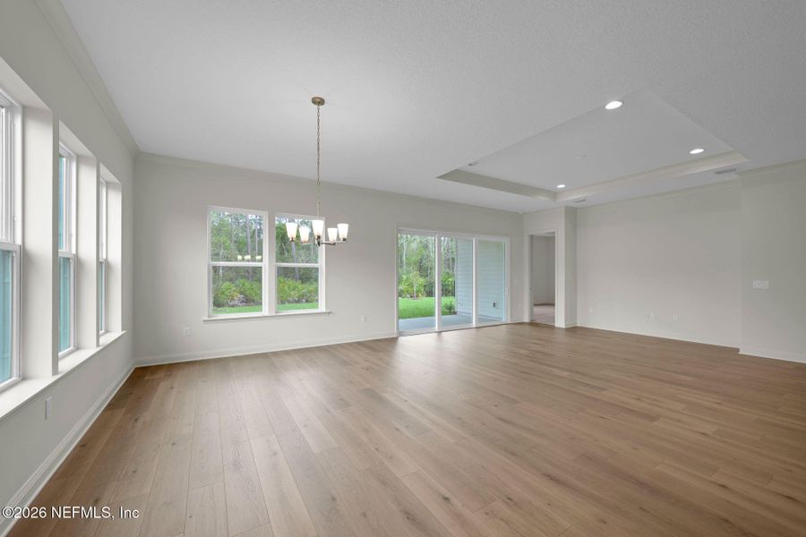 Spacious, unfurnished interior of a new home in Amelia National Country Club, Fernandina Beach (Image 27).