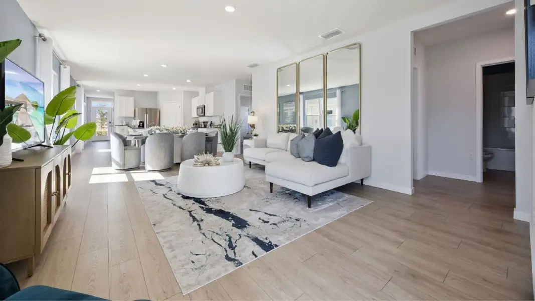 Furnished interior view inside a new home in Wynwood, Ocoee (Image 4).