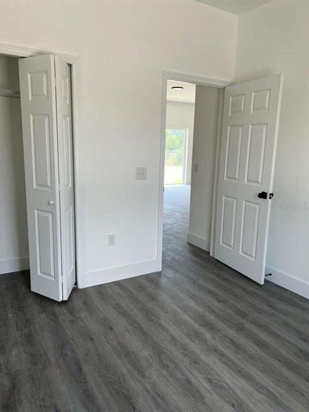 Spacious, unfurnished interior of a new home in , Lake Wales (Image 19).