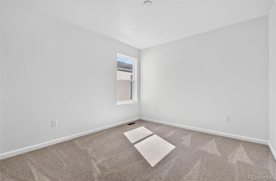 2110 Wagon Wheel Aly ~ Ready Now