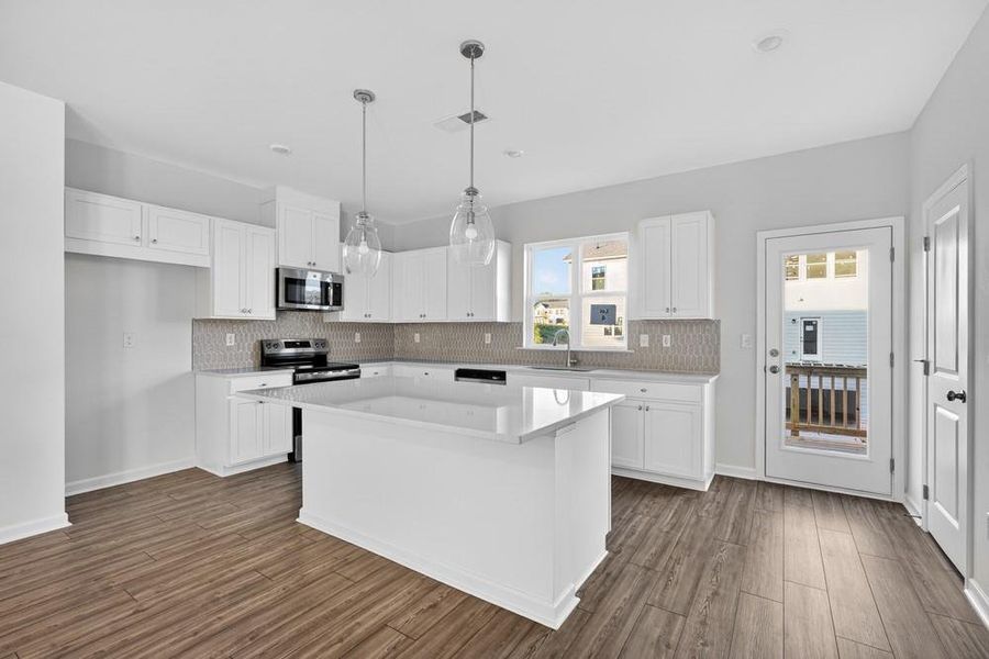 Furnished interior view inside a new home in Chandler Run, Tucker (Image 9).