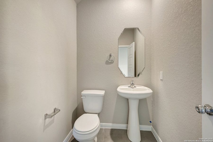 Furnished interior view inside a new home in Park Place, New Braunfels (Image 16). Furnished interior view inside a new home in Park Place, New Braunfels (Image 16).