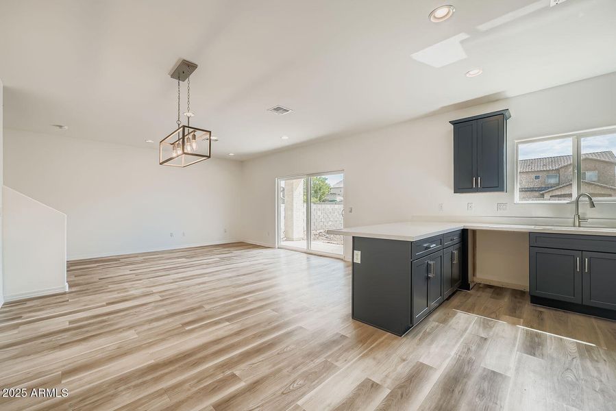 11 - 5519 Kitchen 11 - 5519 Kitchen