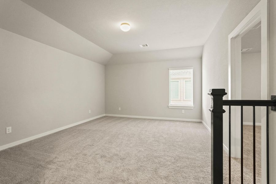 Spacious, unfurnished interior of a new home in Huntington Place, Rosharon (Image 23). Spacious, unfurnished interior of a new home in Huntington Place, Rosharon (Image 23).