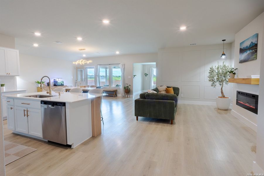 Furnished interior view inside a new home in Copper Canyon, Bulverde (Image 13).