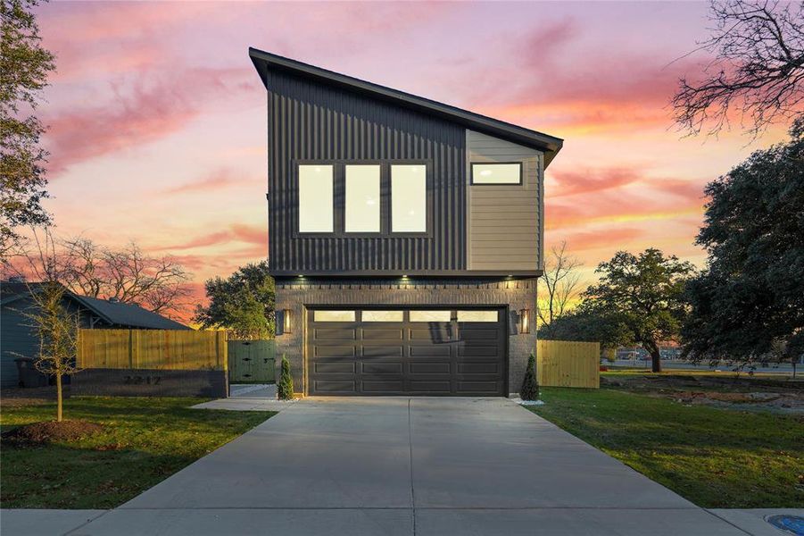 Front exterior of a new home in , Dallas, TX, highlighting curb appeal (Image 22).