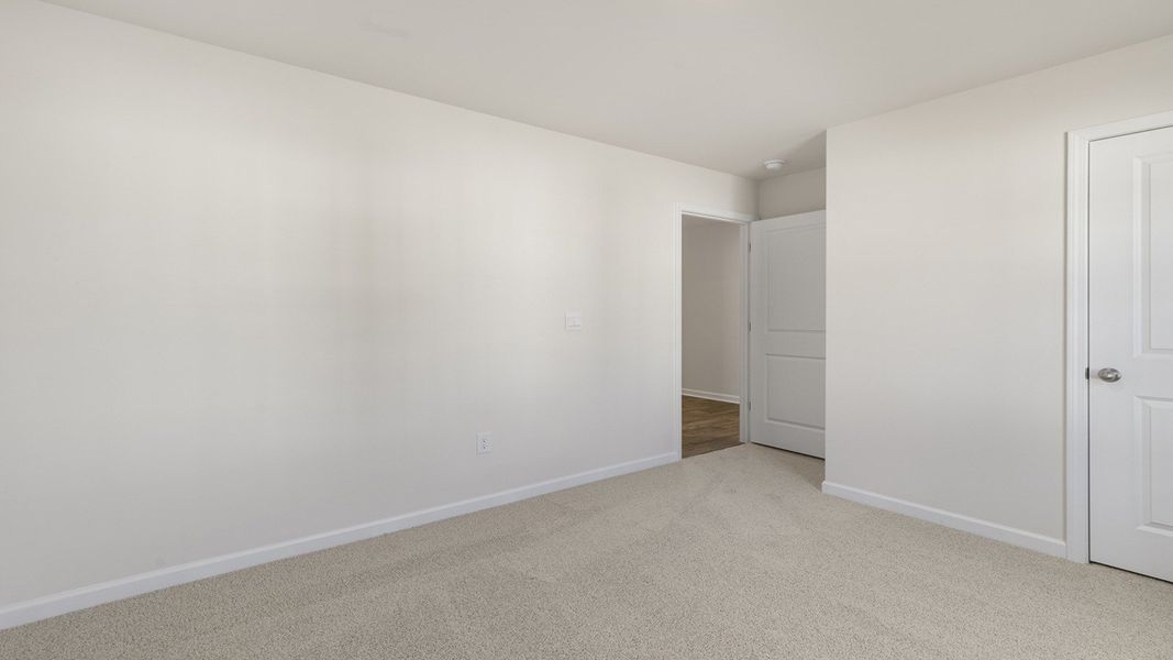 Spacious, unfurnished interior of a new home in Aspen Place, Thomasville (Image 12).