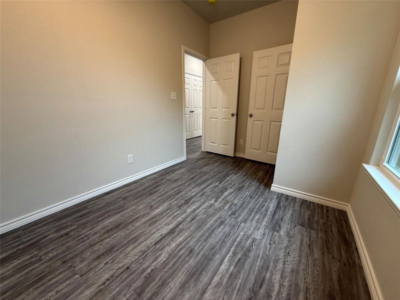 Spacious, unfurnished interior of a new home in , Longview (Image 8).