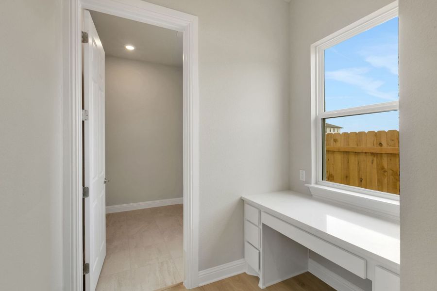 Representative furnished interior of a home built from the Harrison by GFO Home in Bluffview Reserve, Leander (Image 44).