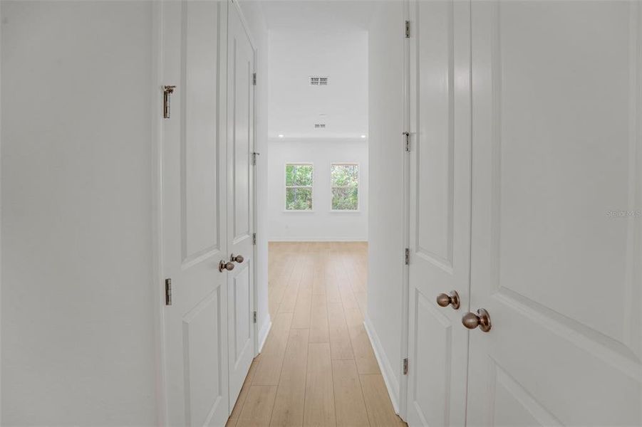 Spacious, unfurnished interior of a new home in Palms at Windermere, Windermere (Image 32).