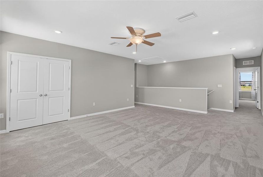 Spacious, unfurnished interior of a new home in Epperson, Wesley Chapel (Image 49). Spacious, unfurnished interior of a new home in Epperson, Wesley Chapel (Image 49).