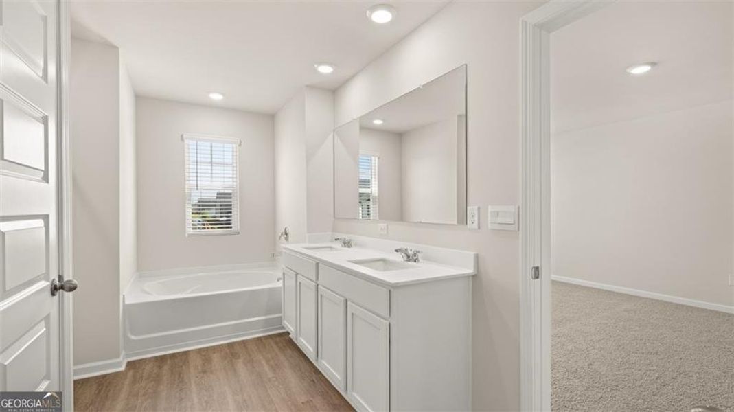 Furnished interior view inside a new home in Twin Lakes, Hoschton (Image 4).