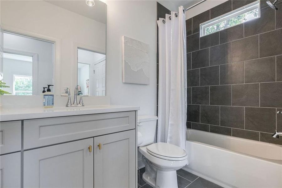 Furnished interior view inside a new home in , Watkinsville (Image 11).