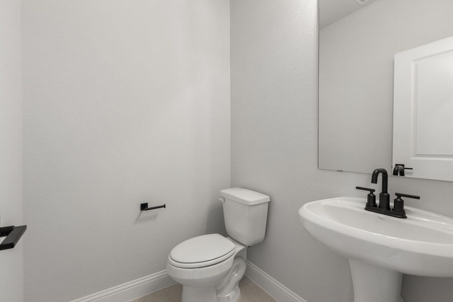 Furnished interior view inside a new home in Lake Park Villas, Wylie (Image 29).