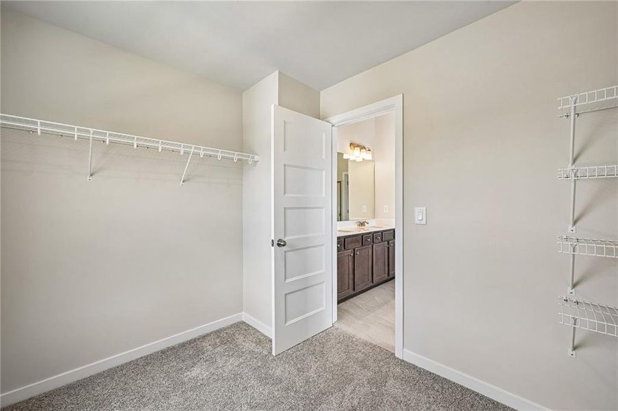 Spacious, unfurnished interior of a new home in Fowler Farms, Auburn (Image 33).