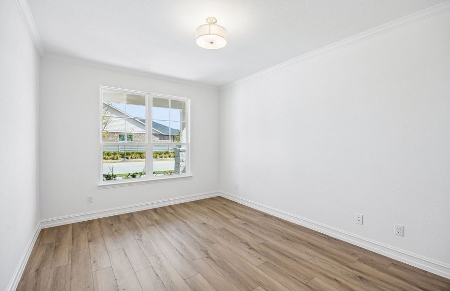 Spacious, unfurnished interior of a new home in Treeline, Justin (Image 16).