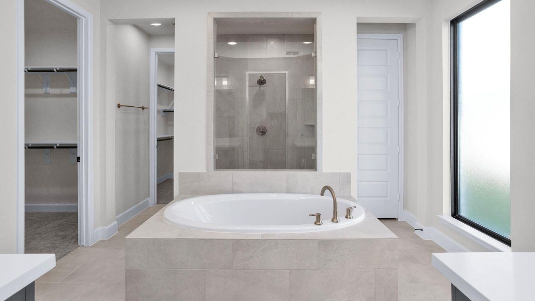 Furnished interior view inside a new home in Escondido 80', Magnolia (Image 7).