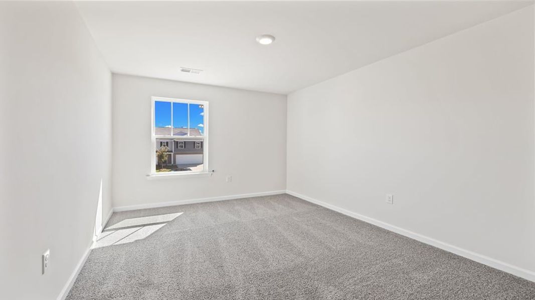 Spacious, unfurnished interior of a new home in Paddock Point, Roebuck (Image 22). Spacious, unfurnished interior of a new home in Paddock Point, Roebuck (Image 22).