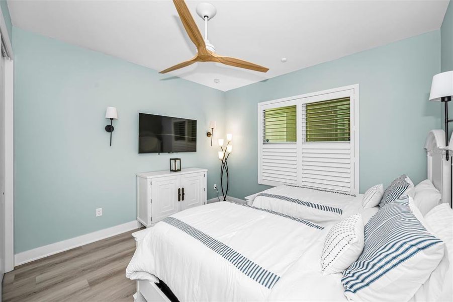 Furnished interior view inside a new home in , Madeira Beach (Image 51).