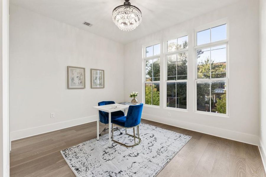 Furnished interior view inside a new home in , Alpharetta (Image 13).