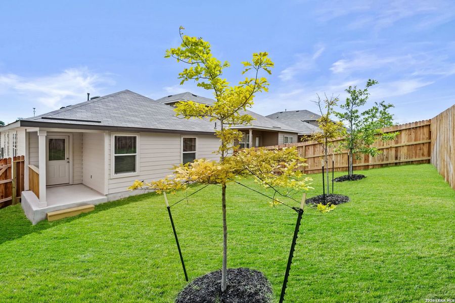 Exterior details and patio area of a home in Applewood, San Antonio (Image 2).