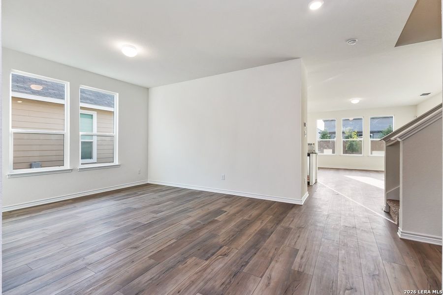 Spacious, unfurnished interior of a new home in Preserve at Culebra - Classic Collection, San Antonio (Image 7).