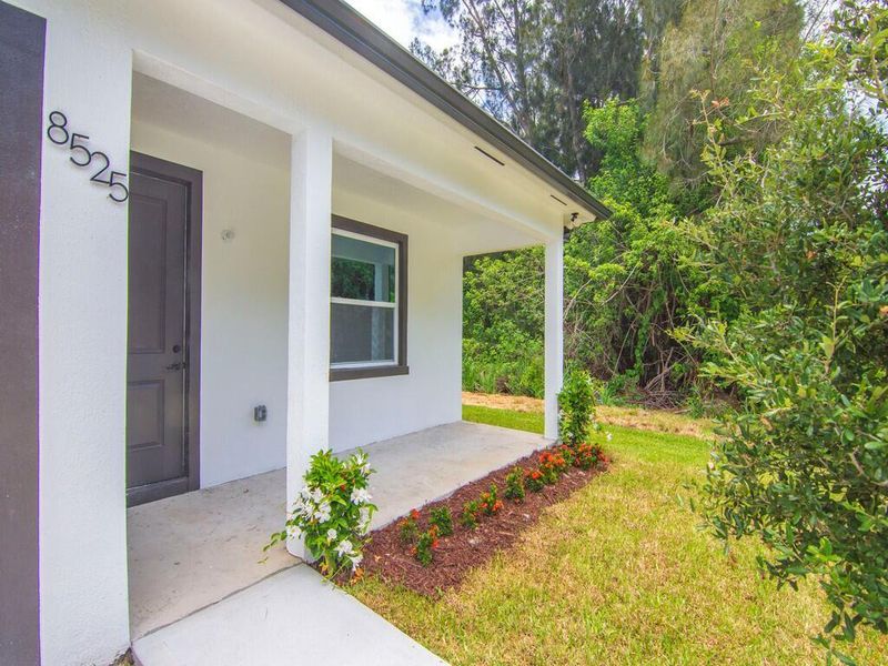 Exterior details and patio area of a home in , Vero Beach (Image 2). Exterior details and patio area of a home in , Vero Beach (Image 2).