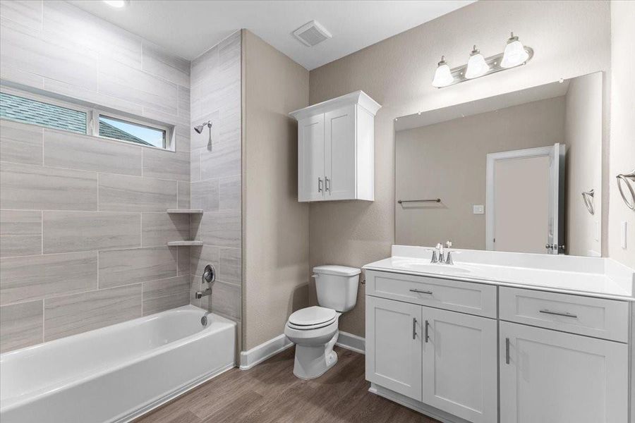 Furnished interior view inside a new home in , Houston (Image 10). Furnished interior view inside a new home in , Houston (Image 10).