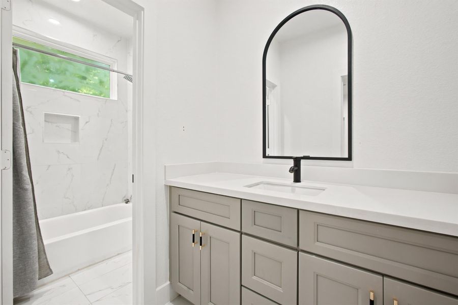 Furnished interior view inside a new home in , Houston (Image 32). Furnished interior view inside a new home in , Houston (Image 32).
