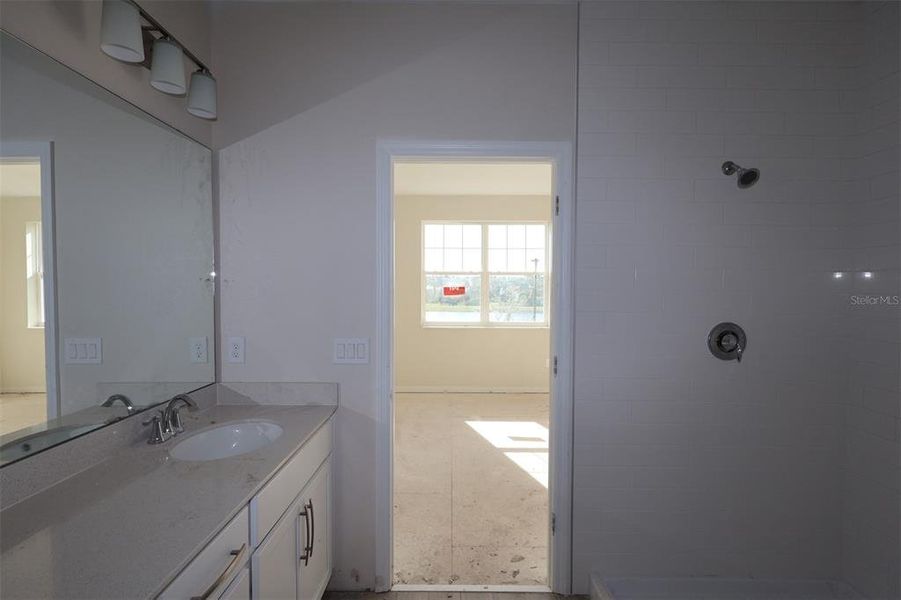 Image 23 of a home in Center Lake on the Park.