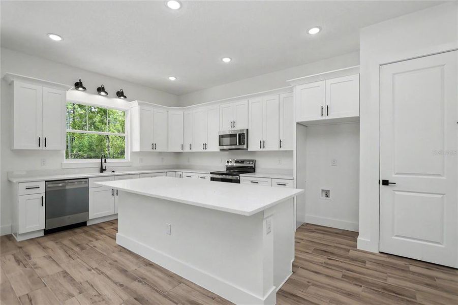 Furnished interior view inside a new home in , Ocala (Image 8).