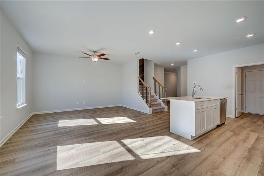 Spacious, unfurnished interior of a new home in Auburn Ridge, Riverdale (Image 10). Spacious, unfurnished interior of a new home in Auburn Ridge, Riverdale (Image 10).