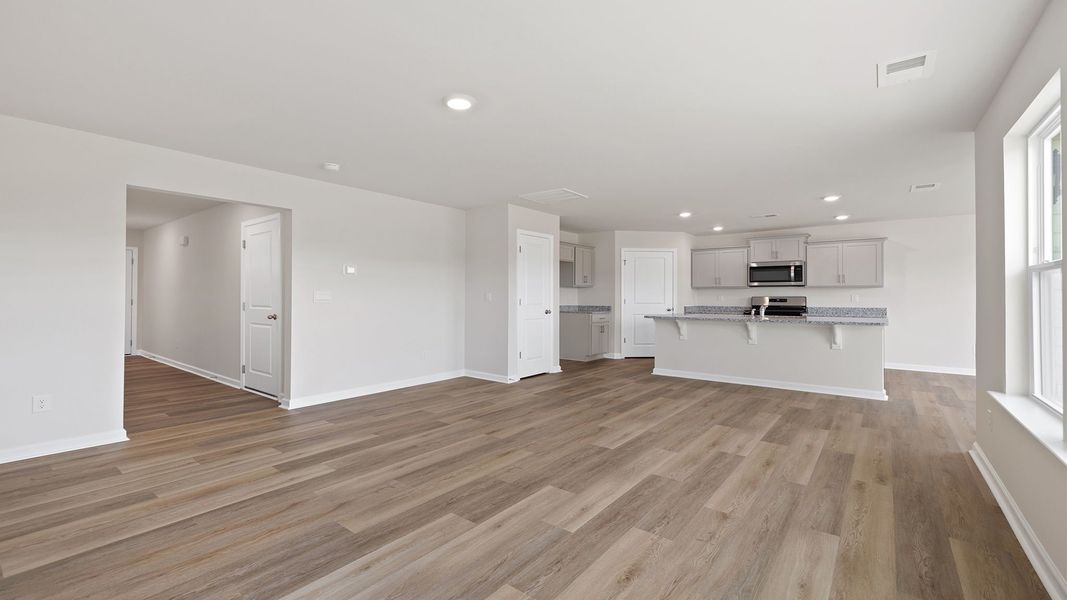 Spacious, unfurnished interior of a new home in Cloverdale Hills, Piedmont (Image 18). Spacious, unfurnished interior of a new home in Cloverdale Hills, Piedmont (Image 18).