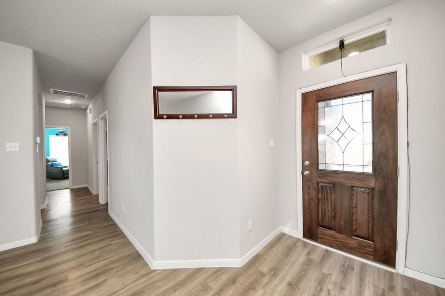 Spacious, unfurnished interior of a new home in Cypress Green, Hockley (Image 24). Spacious, unfurnished interior of a new home in Cypress Green, Hockley (Image 24).