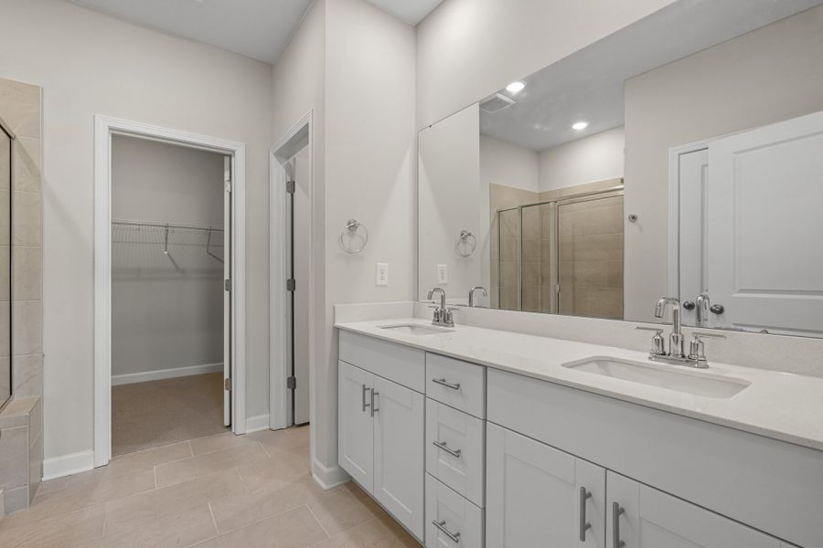 Furnished interior view inside a new home in Palmetto Place, Longs (Image 12).