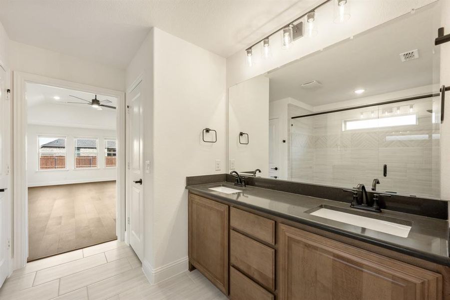 Furnished interior view inside a new home in Timberbrook, Justin (Image 31).