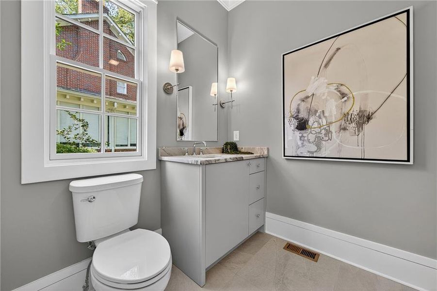 Furnished interior view inside a new home in , Atlanta (Image 37).