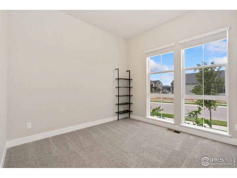 Spacious, unfurnished interior of a new home in , Timnath (Image 42).