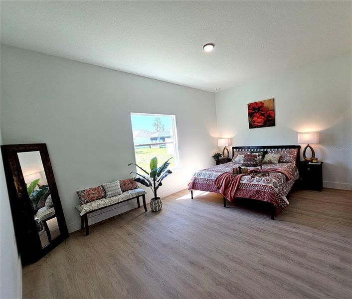 Furnished interior view inside a new home in , Ocala (Image 8).