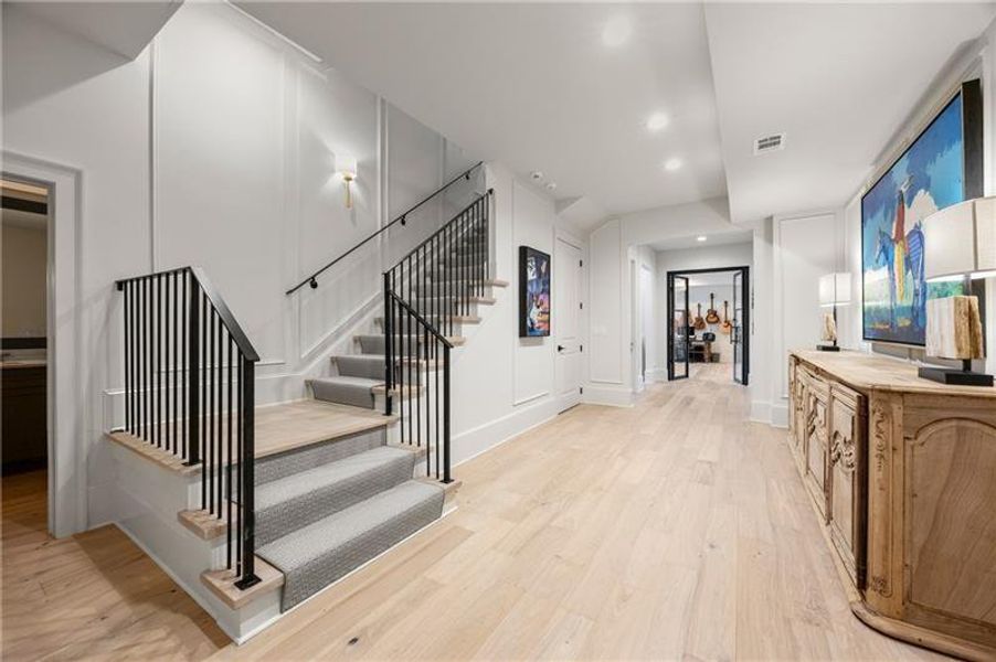 Furnished interior view inside a new home in Manor Estates, Alpharetta (Image 45).