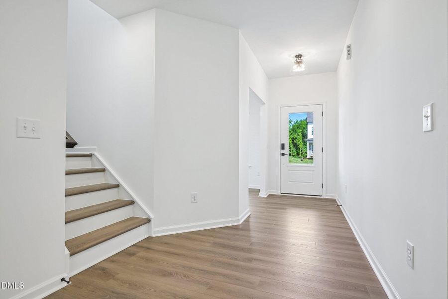 7-web-or-mls-Fetching Pl-S2905-007