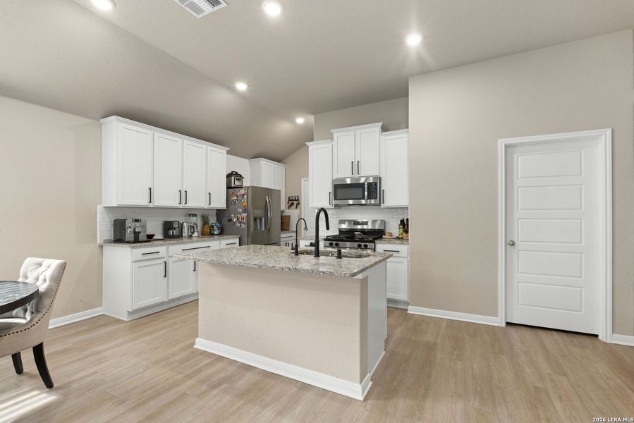 Furnished interior view inside a new home in Hunters Ranch, San Antonio (Image 15). Furnished interior view inside a new home in Hunters Ranch, San Antonio (Image 15).
