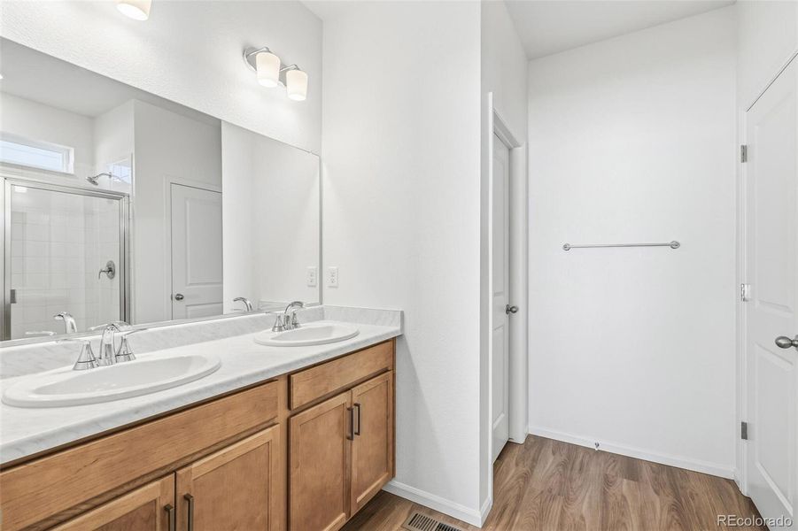 Furnished interior view inside a new home in Legato, Commerce City (Image 12).
