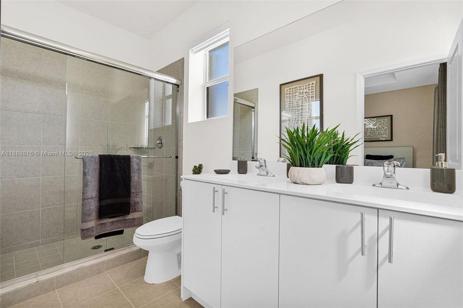 Furnished interior view inside a new home in , Homestead (Image 16).