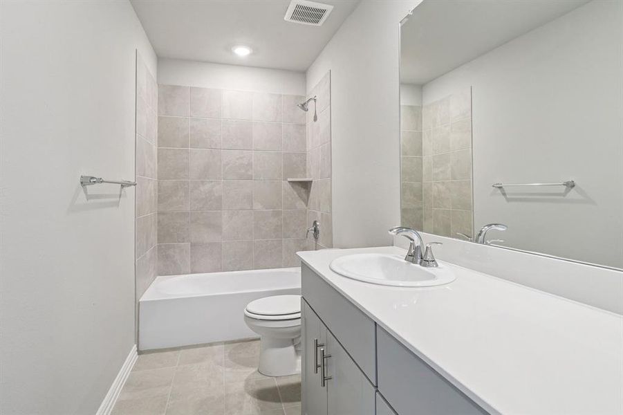 Furnished interior view inside a new home in Lakehaven - Signature Series, Farmersville (Image 6). Furnished interior view inside a new home in Lakehaven - Signature Series, Farmersville (Image 6).