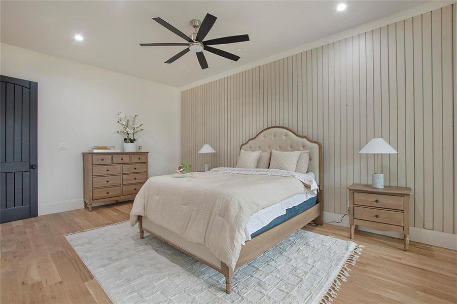 Furnished interior view inside a new home in , Richardson (Image 16).