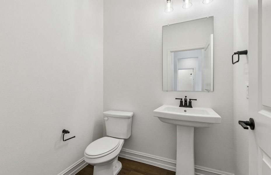Representative furnished interior of a home built from the Azle by Pulte Homes in Wilson Creek Meadows, Celina (Image 16).