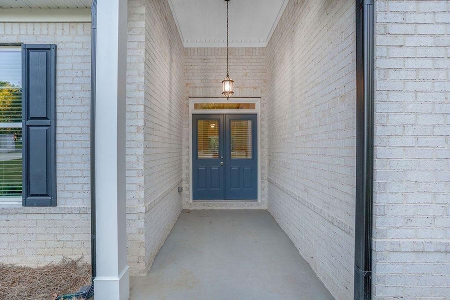 Exterior details and patio area of a home in , Haddock (Image 3).