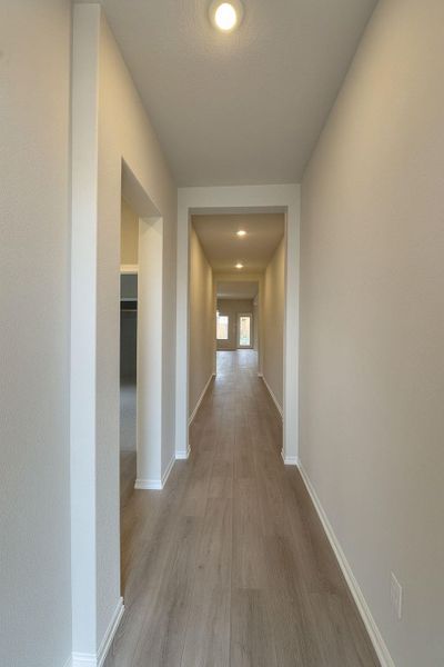 Spacious, unfurnished interior of a new home in Escondido, Magnolia (Image 6).