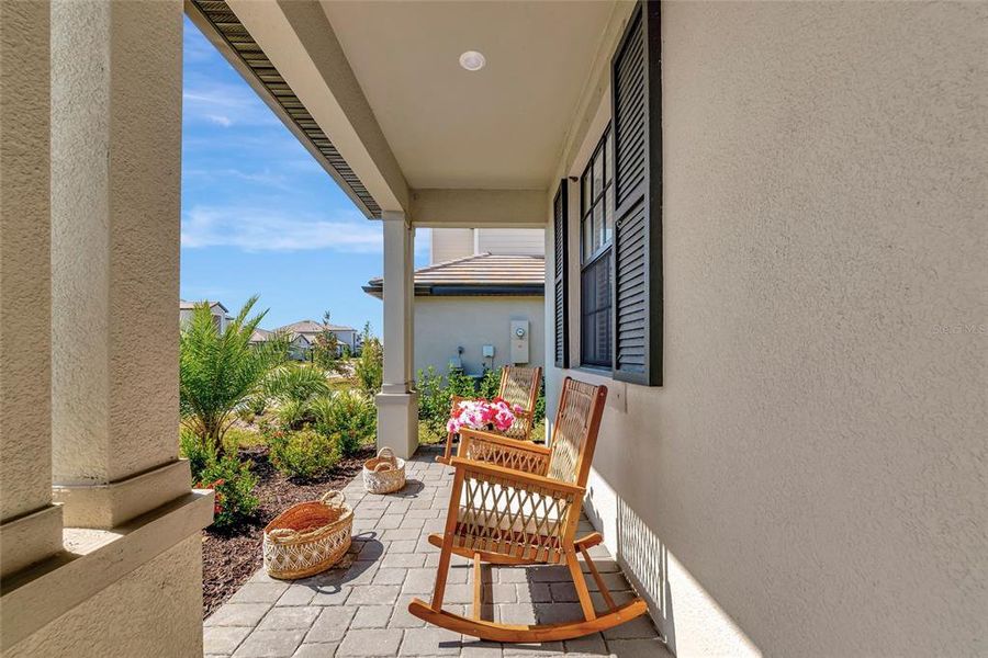 Exterior details and patio area of a home in Lorraine Lakes at Lakewood Ranch, Lakewood Ranch (Image 22).